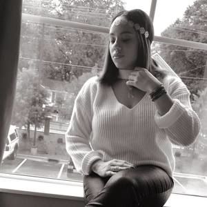 Meet your Posher, Paige